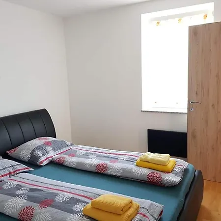 Irena Apartment *