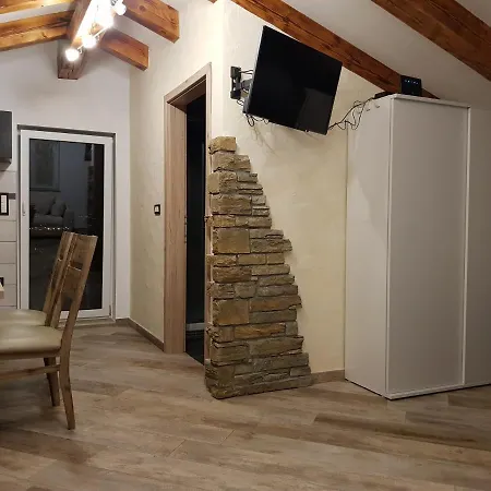 Irena Apartment *