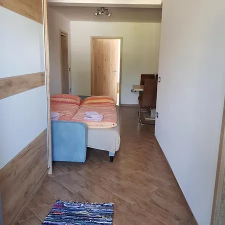 Апартаменты Irena *