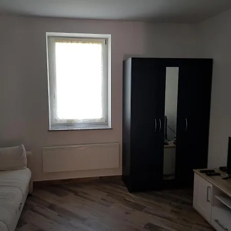 Irena Apartment *